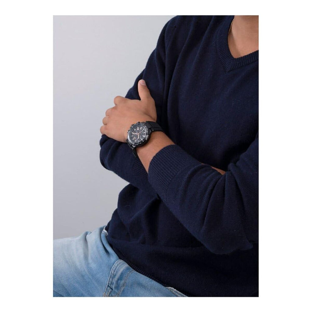 V2H2FB9DAE0E0D58504E8ED3D9570297FA8R7501027P10