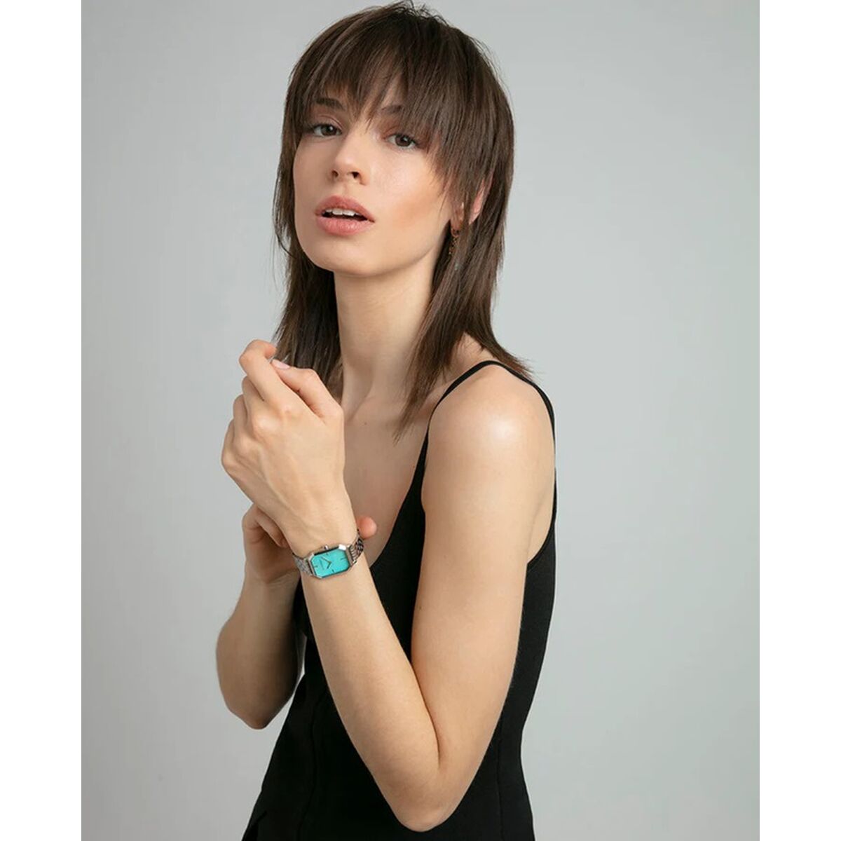 V3H0242608BA3763284B1C5852AB0CD33FCR6732871P4