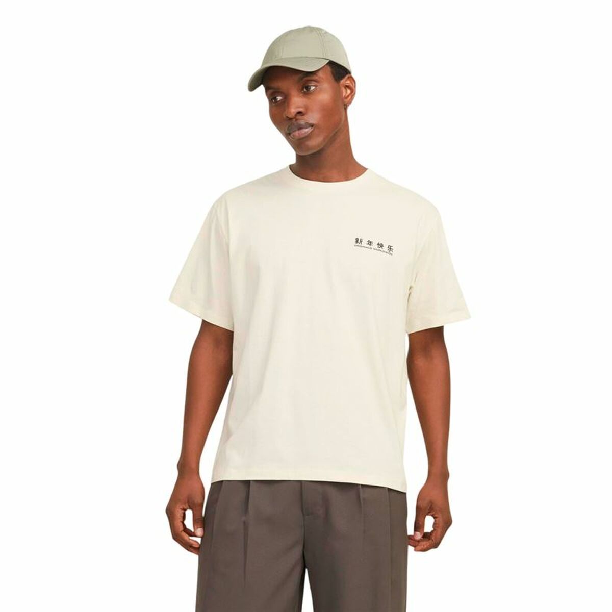 V4H31CFD146554238629C6B70F5FEC8B52BR6081633P2