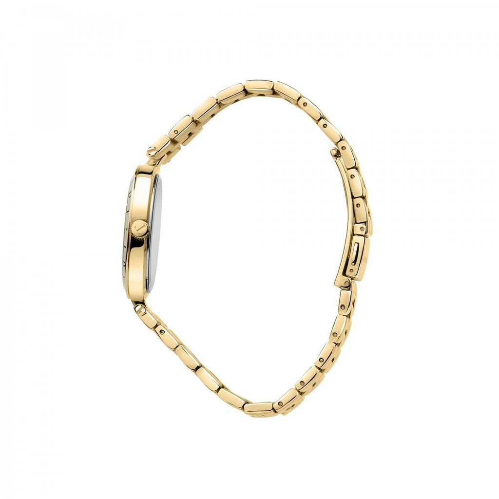 V2H6D2DF660C7192DDD2E256E3DBC09612FR7046121P4