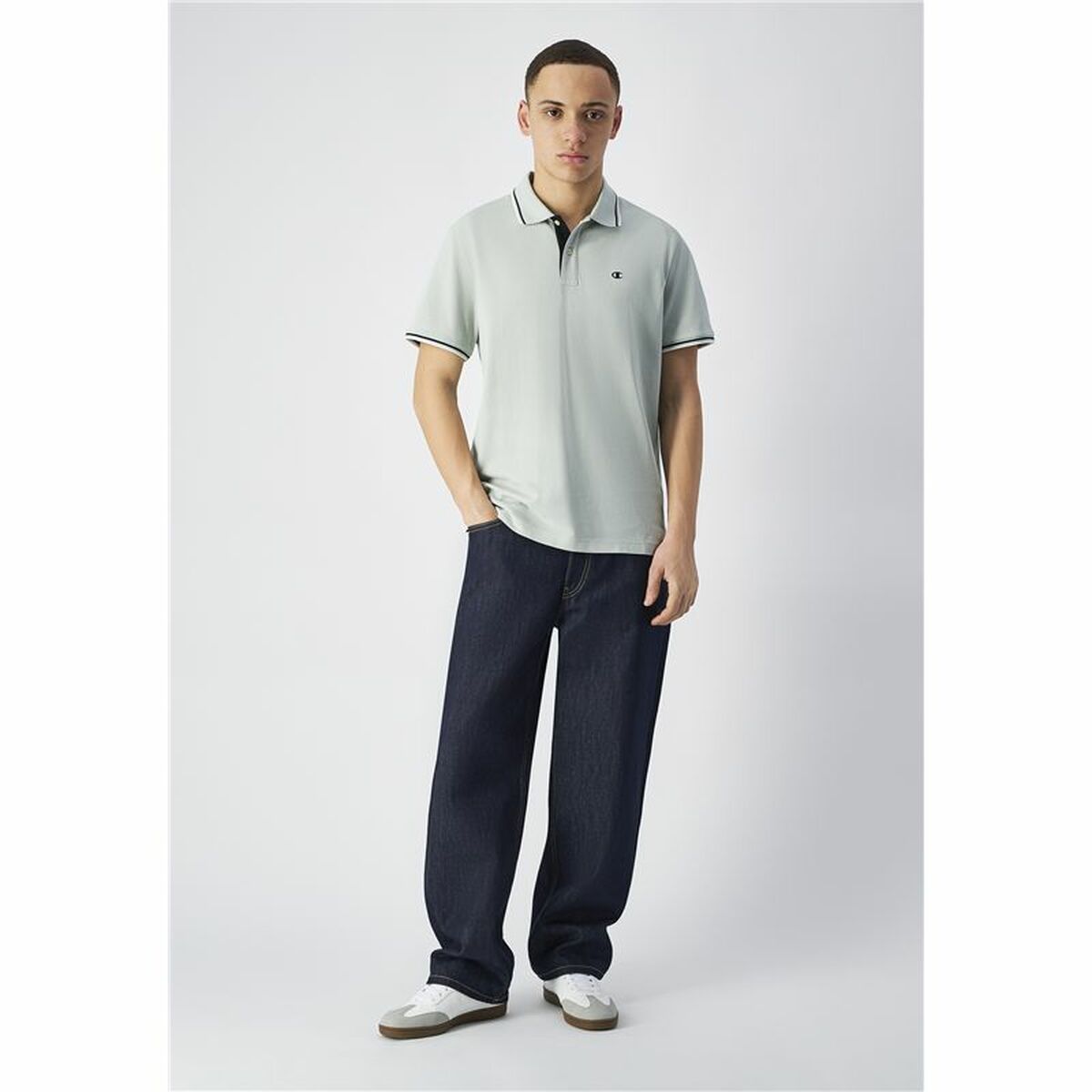 V3H8EA11F2DB3626C9B2CF8FD77BAF6944AR6112199P6