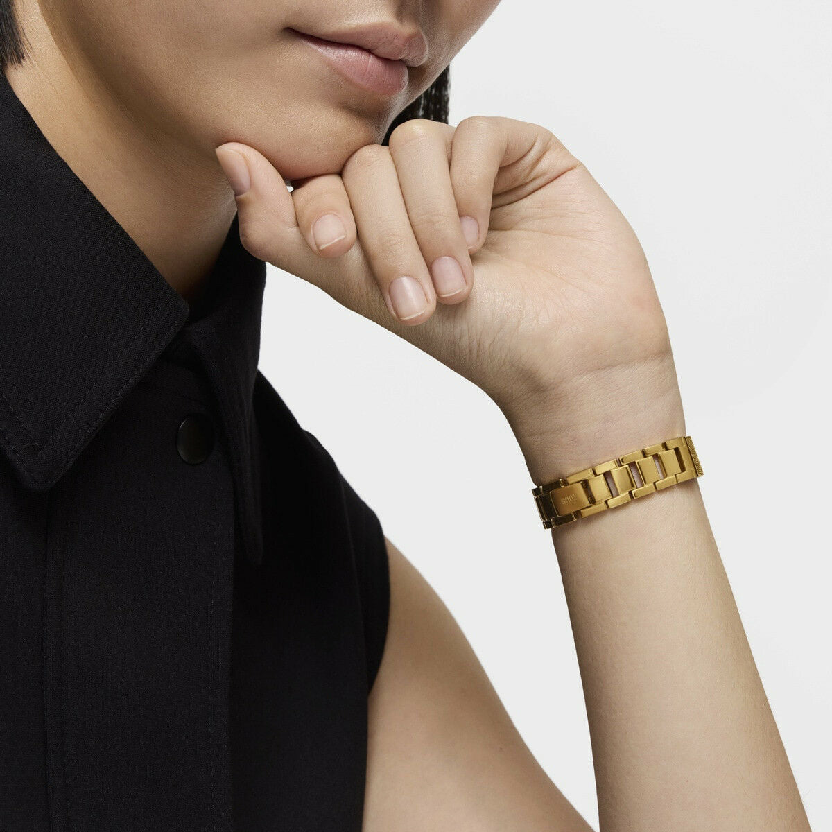 V5HF2851C046CD1C90C64A355A8A6A041F2R5167911P5