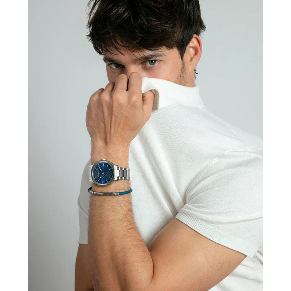 V2H011A9127481CB1FC0873492E252064E1R6732989P3